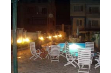 Bulgarija Privát Černomorec, Eksterjeras